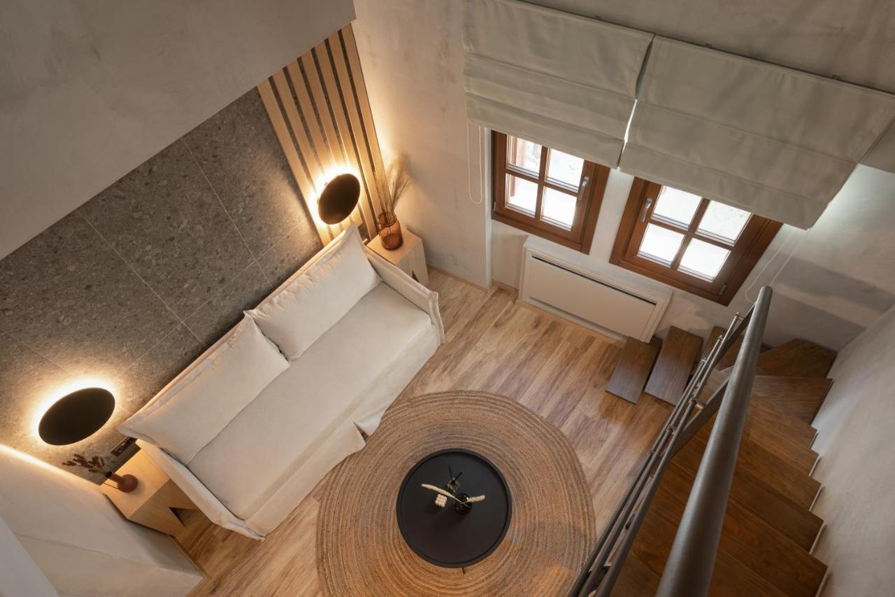 ホテル Hypnos Cozy Living ヨアニナ エクステリア 写真