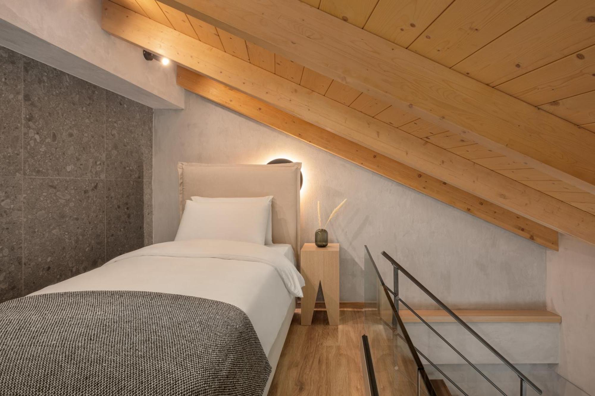 ホテル Hypnos Cozy Living ヨアニナ 部屋 写真